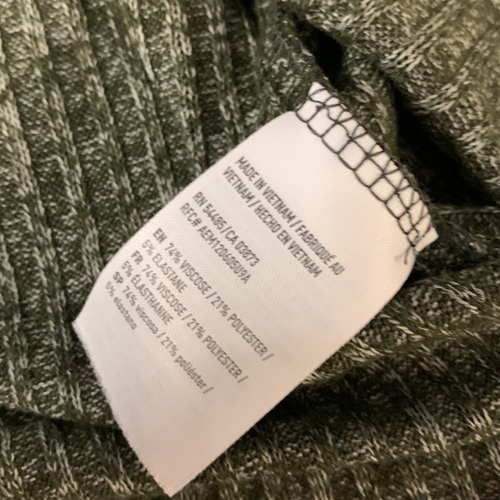 XL American eagle soft & sexy ribbed long sleeve stretchy V-neck top - Picture 4 of 4